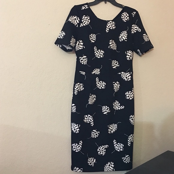 NWOT Tulip Vince Camuto Dress - Picture 3 of 8